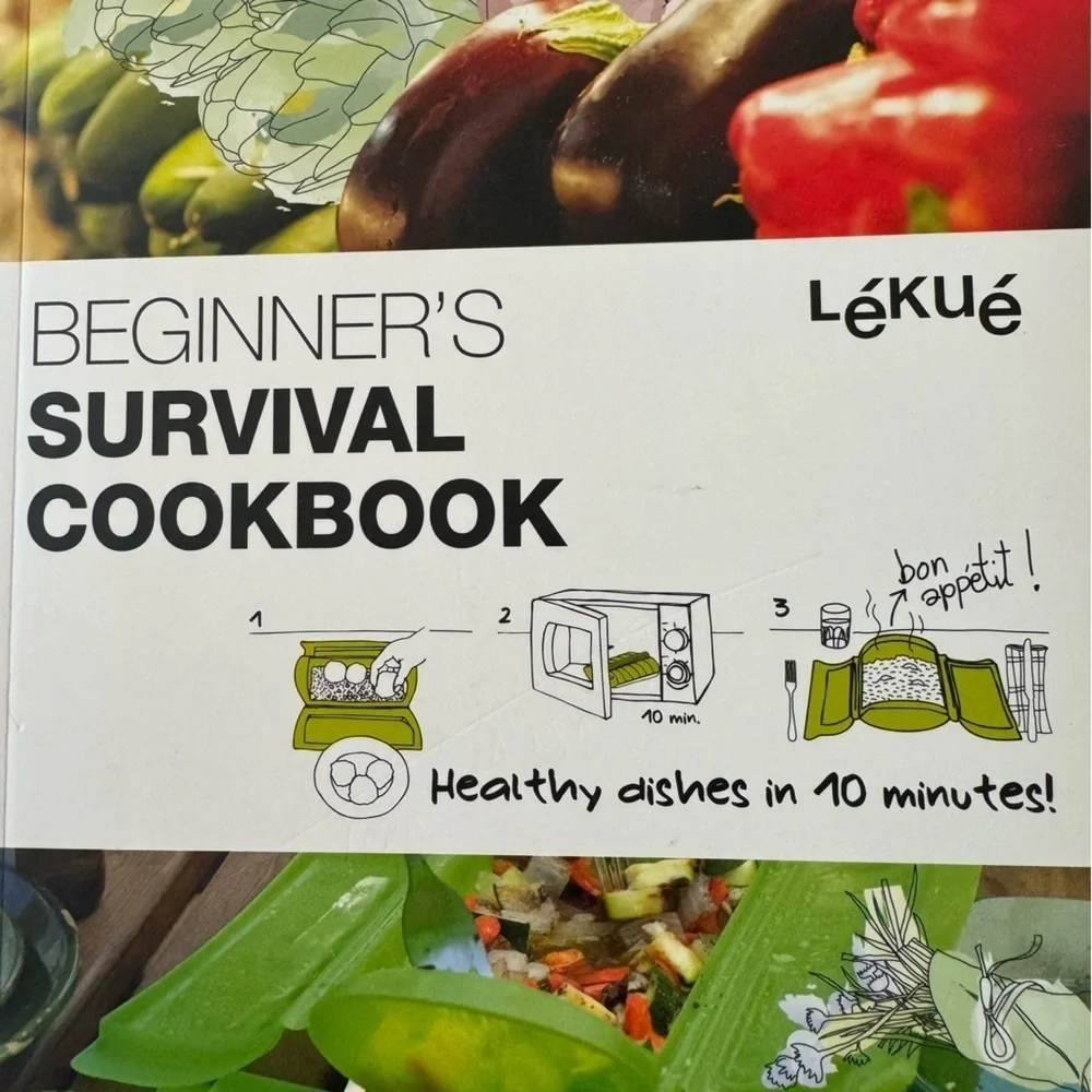 Barnes & Noble Kitchen Lekue Beginner's Student Survival Microwave Cookbook